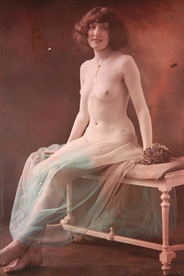 Vintage nude